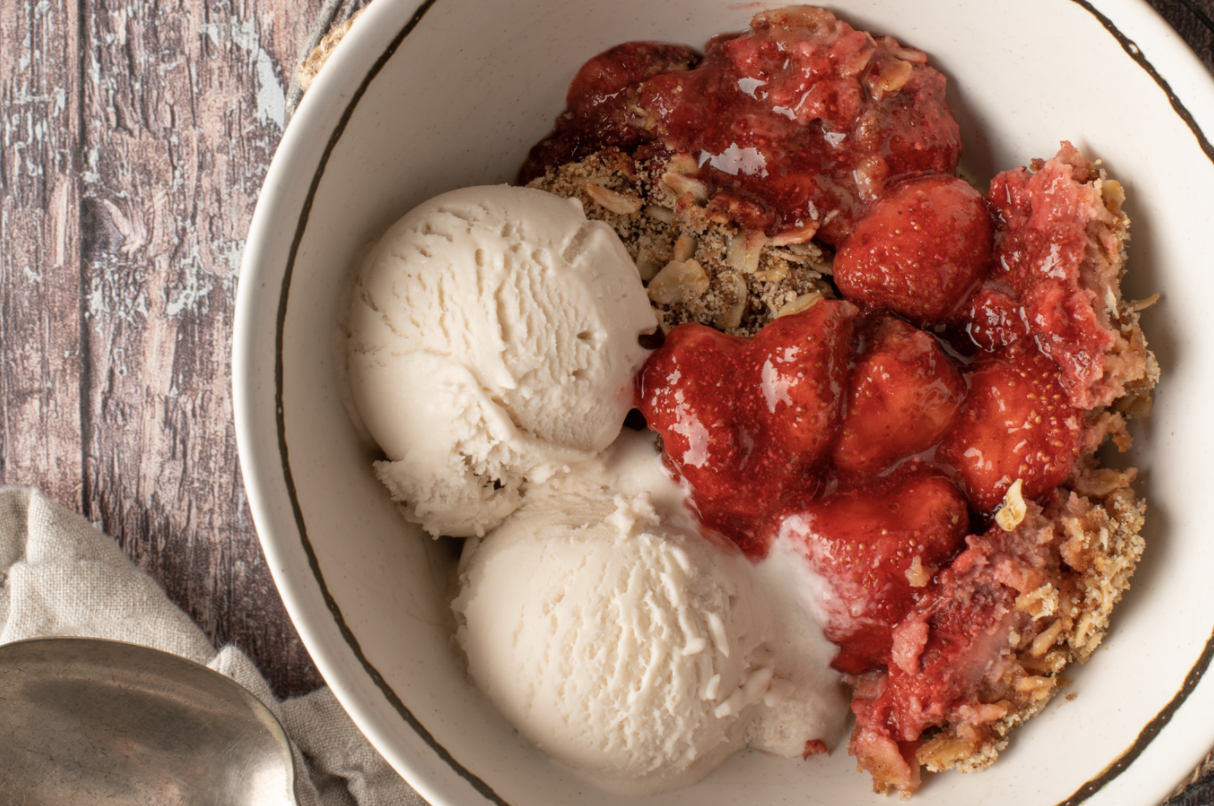 Summer Strawberry Coconut Crumble