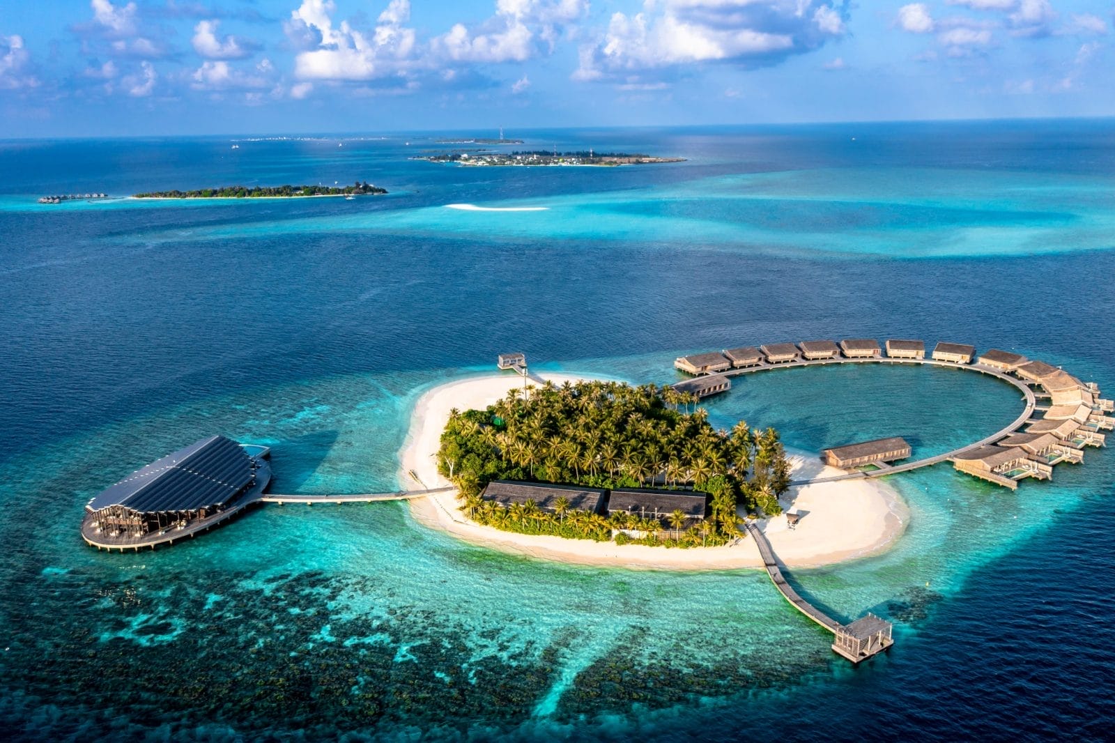 Kudadoo resort in maldives