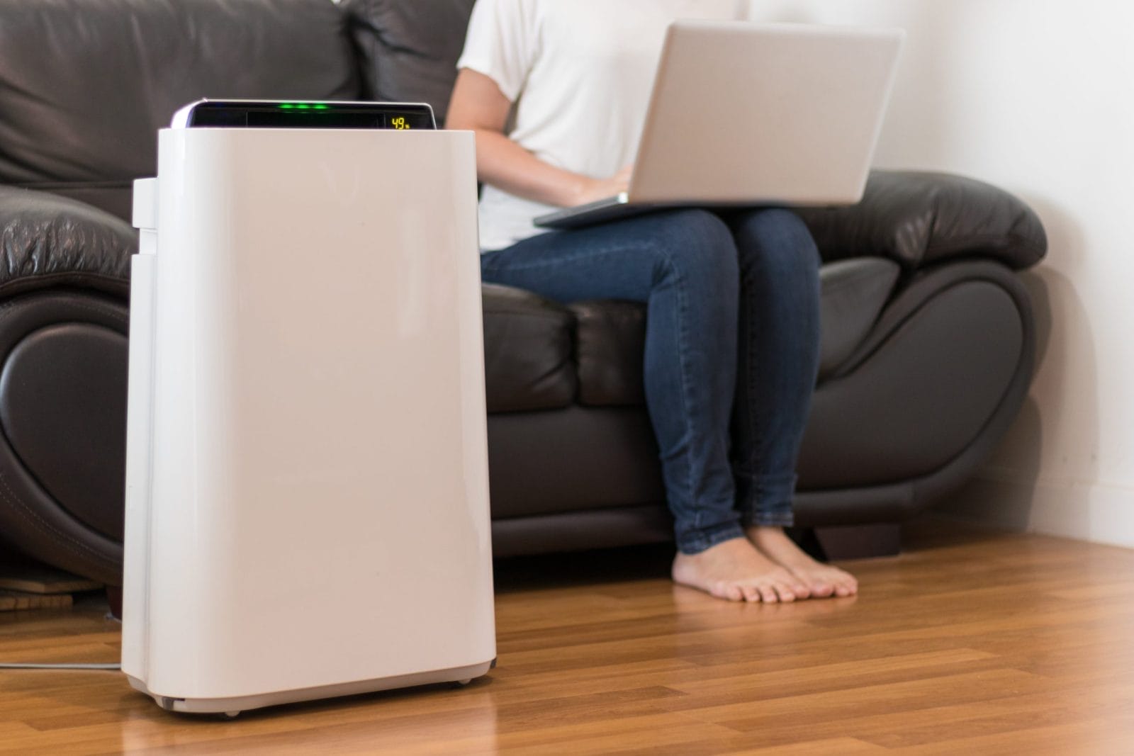 Air purifier in a living room