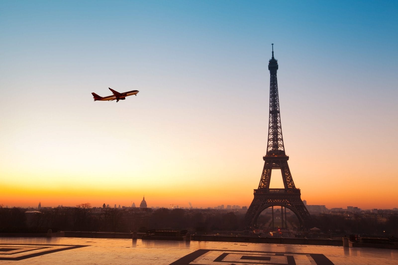 flight from travel to Paris