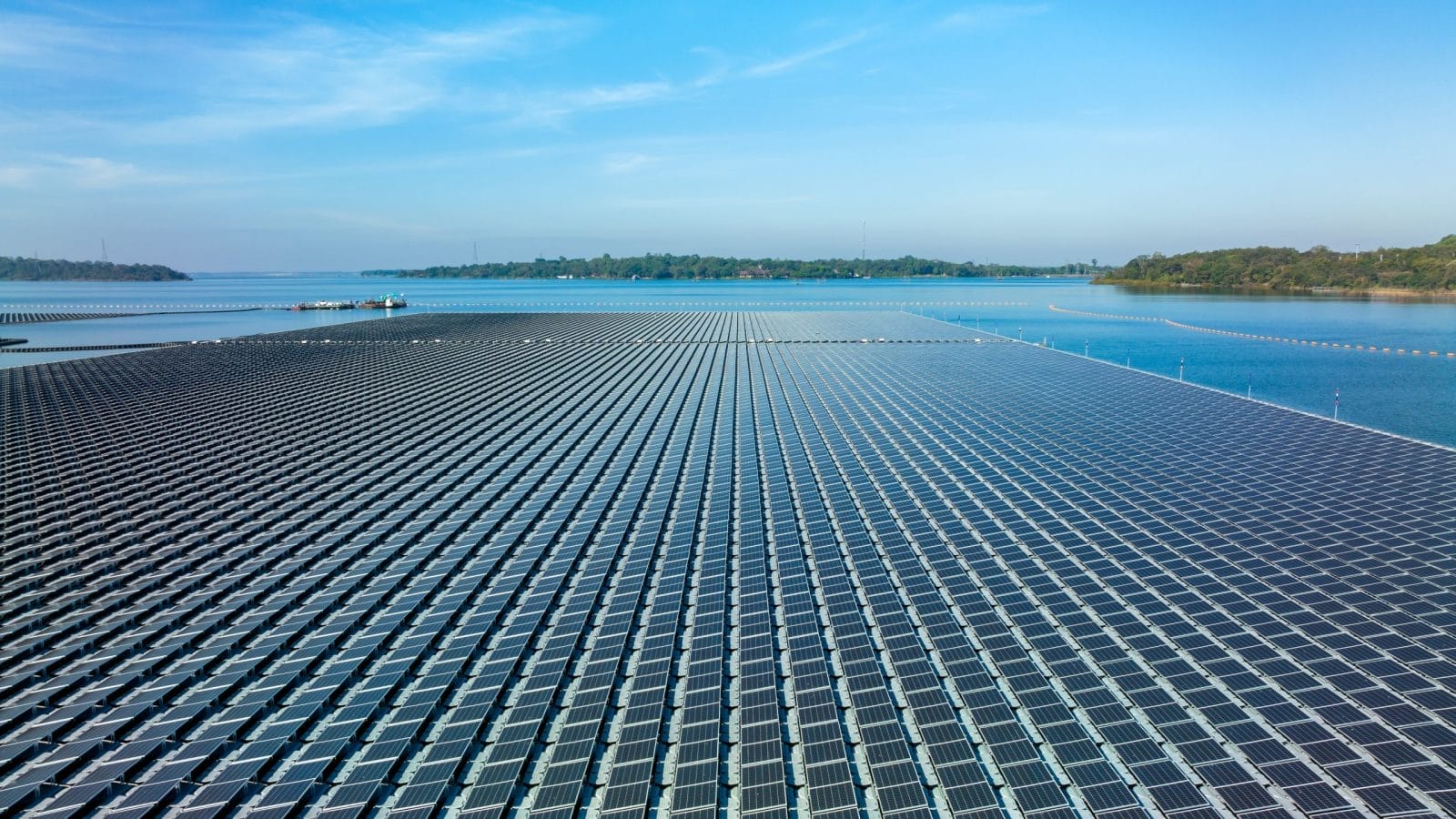 floating solar panels