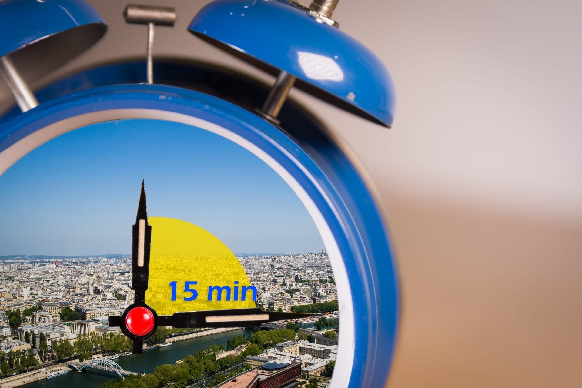 15-minute city concept with clock