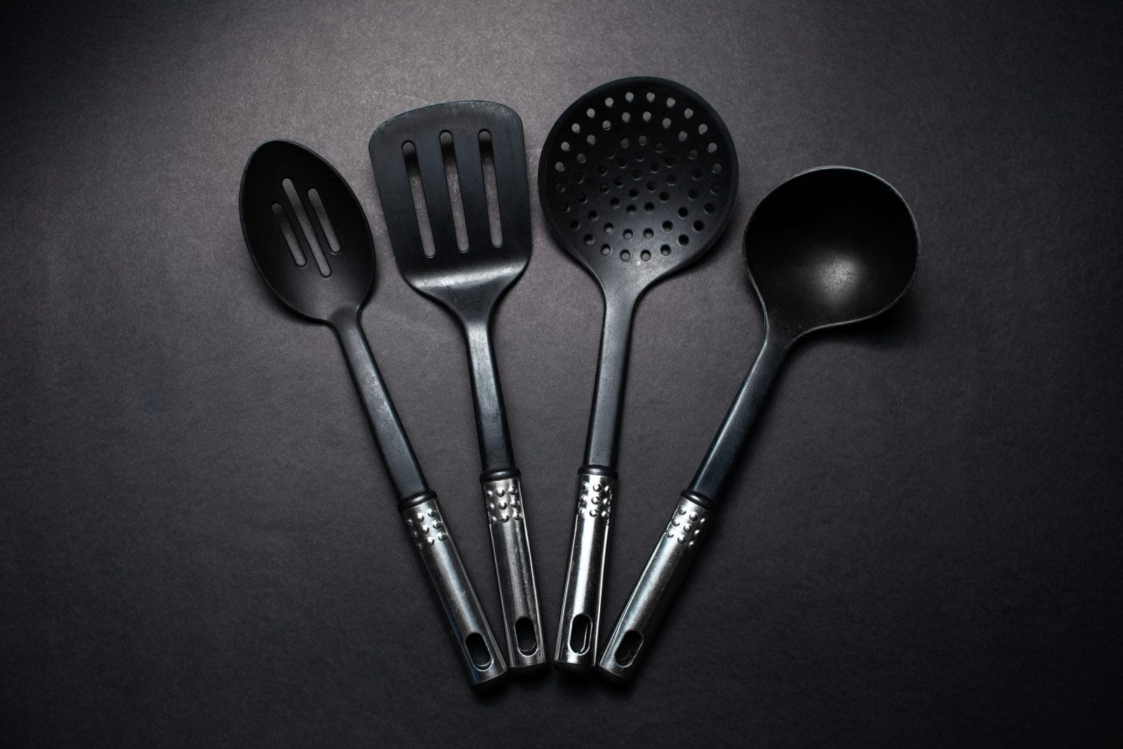 plastic kitchen utensils